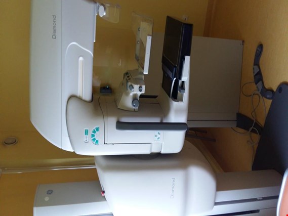 Used GE Medical Systems Diamond MGX 2000 Mammograph for Sale (Auction Premium) | NetBid Industrial Auctions
